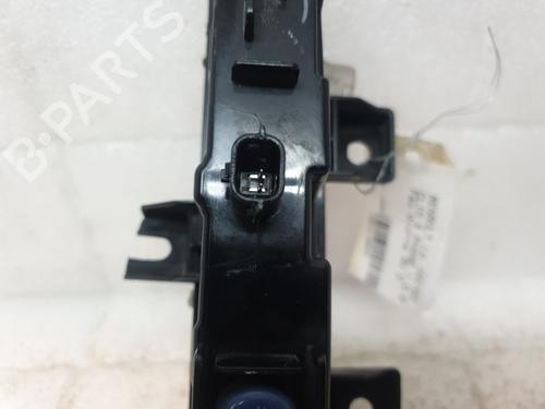 Used Right daytime light Right daytime light RENAULT CLIO IV (BH_) 0.9 TCe 90 (BHNF, BHMA, BHMH, BHJK, BHJR) (90 hp) 31579979 31579979