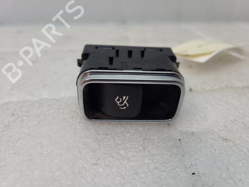 spak-kontakt-mercedes-benz-a-class-saloon-v177-2018-32364670 main image