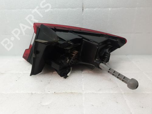 Used Left taillight Left taillight RENAULT MEGANE IV Hatchback (B9A/M/N_) 1.2 TCe 130 (B9MR) (130 hp) 32045004 32045004