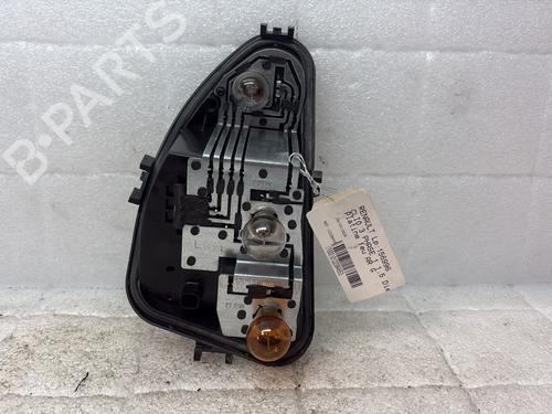 Used Lamp holder RENAULT CLIO III (BR0/1, CR0/1) 1.5 dCi (BR17, CR17) (86 hp) 33038883