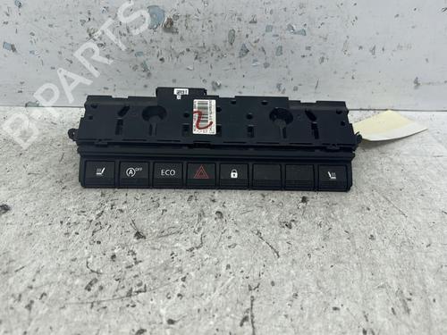 Advarselsbryter RENAULT CAPTUR II (HF_) TCe 140 (HFN0) (140 hp) 20382625