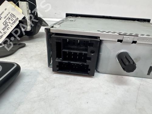 Used Display monitor Display monitor RENAULT CLIO III (BR0/1, CR0/1) 1.2 16V (BR02, BR0J, BR11, CR02, CR0J, CR11) (75 hp) 39546086 39546086