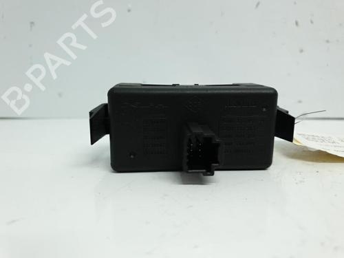 Used Warning switch RENAULT SCÉNIC III (JZ0/1_) 1.6 dCi (JZ00, JZ12) (130 hp) 20379192