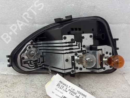 Used Lamp holder RENAULT CLIO III (BR0/1, CR0/1) 1.5 dCi (BR17, CR17) (86 hp) 33038885