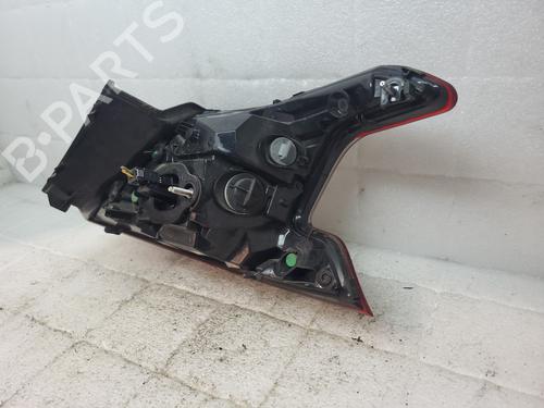 Used Right taillight Right taillight 31579937 31579937
