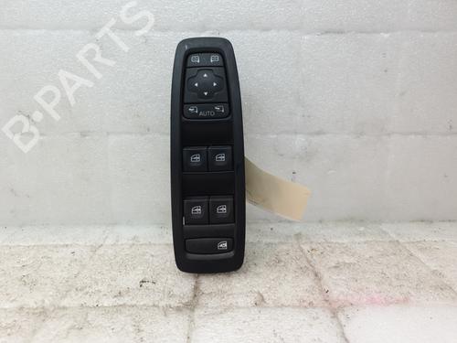 Used Left front window switch RENAULT MEGANE IV Hatchback (B9A/M/N_) 1.6 dCi 130 (B9A4) (130 hp) 23781452