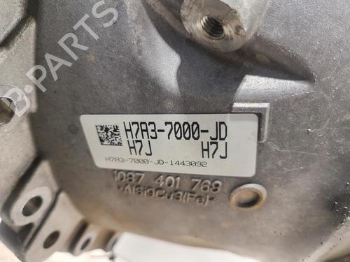 gearbox-jaguar-f-pace-x761-2015-40117546 main image