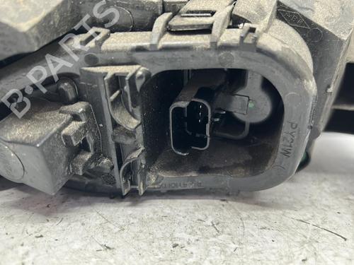 Used Right taillight RENAULT CLIO IV (BH_) 1.5 dCi 75 (75 hp) 20372047