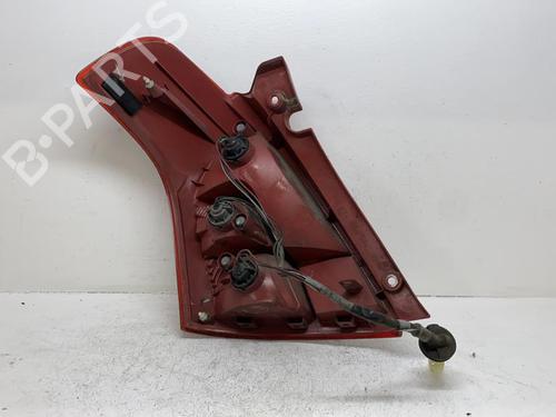 Used Right taillight SUZUKI SWIFT III (MZ, EZ) 1.3 DDiS (RS413D) (69 hp) 20384109