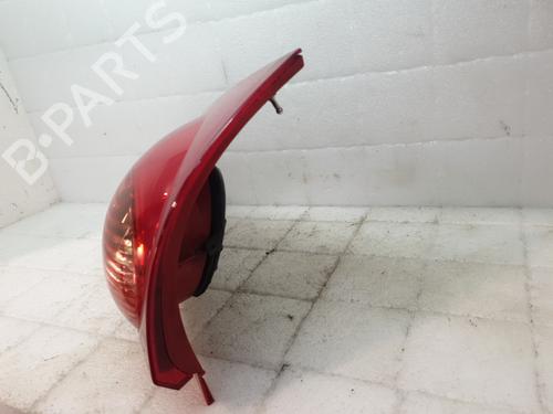 Right taillight PEUGEOT 107 (PM_, PN_) 1.0 | BP28171971C35 