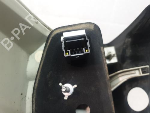 right-taillight-peugeot-508-sw-i-8e_-2010-2011-2012-2013-2014-2015-2016-2017-2018-31376265 main image