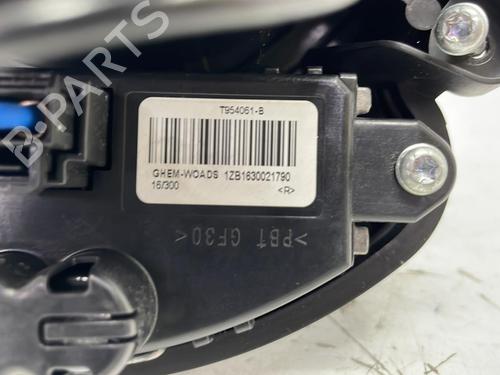 Used Heater blower motor Heater blower motor RENAULT MEGANE IV Hatchback (B9A/M/N_) 1.5 dCi 110 (B9A3) (110 hp) 20379805 20379805