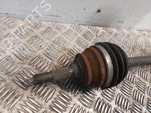 Left front driveshaft PEUGEOT 208 I (CA_, CC_) 1.2 THP 110 | BP25759193M38 