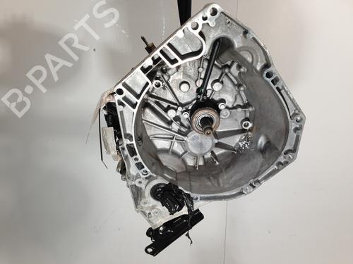 Used Gearbox DACIA LODGY (JS_) 1.3 TCe 100 (JSNU) (102 hp) 23781297