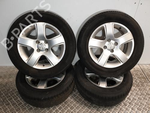Andre PEUGEOT 3008 I MPV (0U_) 2.0 HDi Hybrid4 (0URHCA) (200 hp) 29317304