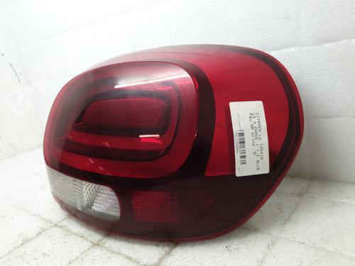 Used Right taillight Right taillight CITROËN C3 III (SX) 1.5 BlueHDi 100 (SXYHYP, SXYHTU) (102 hp) 25447542 25447542