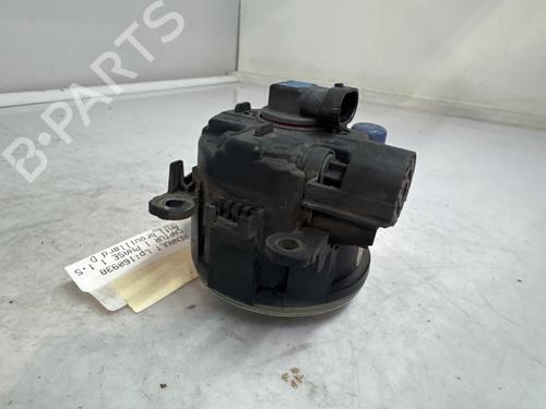 Used Right front fog light Right front fog light 39240232 39240232