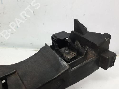 Used Front bumper bracket Front bumper bracket VW POLO VI (AW1, BZ1, AE1) 1.0 TSI (116 hp) 20374961 20374961