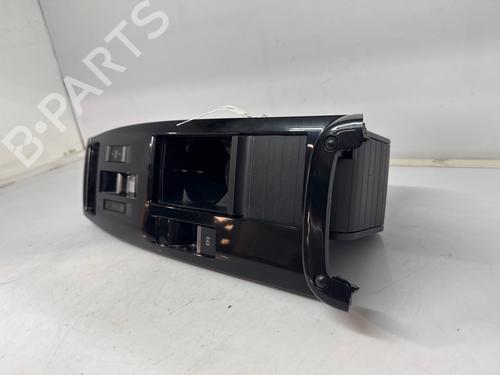 Middle console CITROËN C4 III (BA_, BB_, BC_) 1.2 PureTech 130 (BAHNSA, BAHNSB) | BP38043037I22 - Image 9