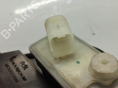 Fuel flap PEUGEOT 308 SW II (LC_, LJ_, LR_, LX_, L4_) 1.2 THP 130 | BP20375311C131