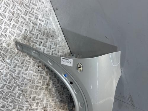 Used Right front fenders Right front fenders CITROËN C4 CACTUS 1.6 BlueHDi 100 (99 hp) 40448511 40448511
