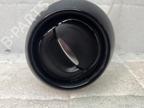 Used Air vent RENAULT CLIO IV (BH_) 1.2 16V (73 hp) 32241302
