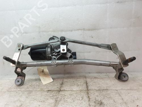 Used Front wiper motor RENAULT TWINGO III (BCM_, BCA_) 0.9 TCe 95 (92 hp) 24607611