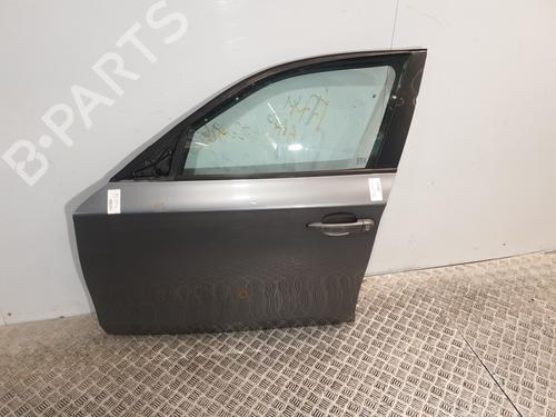 Used Left front door BMW 1 (E87) 120 d (177 hp) 26565666