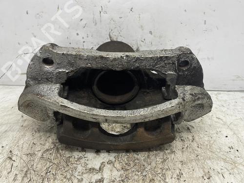Used Left front brake caliper Left front brake caliper MERCEDES-BENZ V-CLASS (638/2) V 220 CDI (638.294) (122 hp) 20375897 20375897