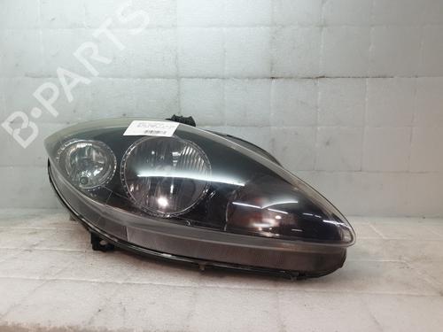 Used Right headlight SEAT ALTEA (5P1) 1.9 TDI (105 hp) 30488249