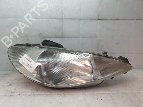 Phare droit PEUGEOT 206 Hatchback (2A/C) 2.0 HDI 90 (90 hp) 30488243