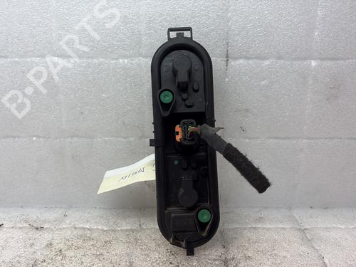 Used Lamp holder Lamp holder PEUGEOT 5008 (0U_, 0E_) 1.6 BlueHDi 120 (120 hp) 33308714 33308714