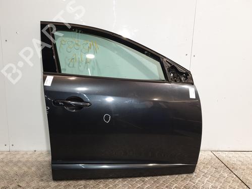 Used Right front door RENAULT MEGANE III Hatchback (BZ0/1_, B3_) 1.5 dCi (BZ09, BZ0D, BZ1W, BZ29, BZ14) (110 hp) 22919740