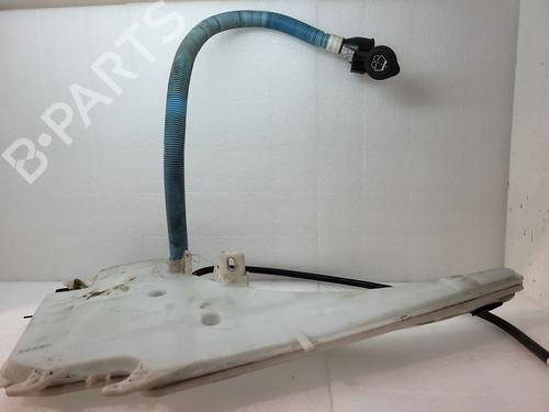 Used Windscreen washer tank BMW 1 (E81) 120 d (177 hp) 20377481