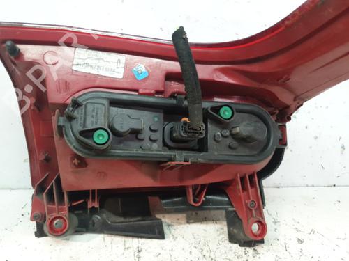 Right taillight PEUGEOT 5008 (0U_, 0E_) 1.6 HDi | BP20377881C35 
