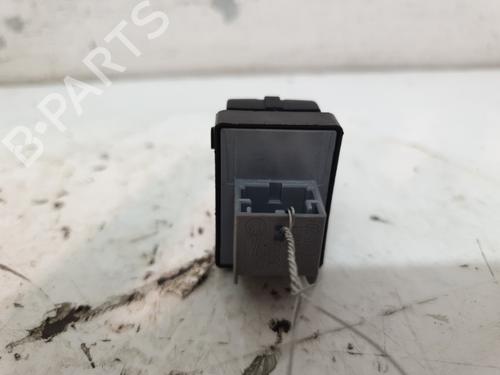 Used Left rear window switch Left rear window switch AUDI A3 Sportback (8PA) S3 quattro (265 hp) 33308818 33308818