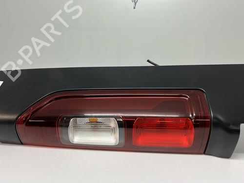 Used Right taillight Right taillight RENAULT TRAFIC III Van (FG_) 1.6 dCi 95 (FGMJ, FGMR) (95 hp) 33773857 33773857