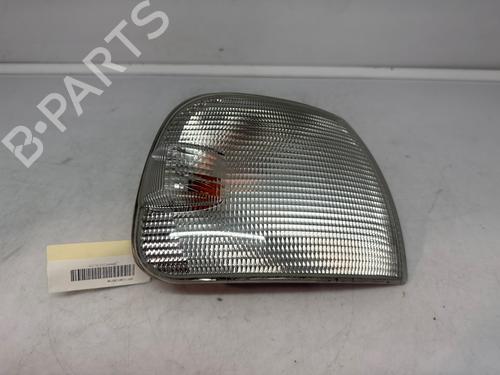 Used Right front indicator Right front indicator 39082145 39082145