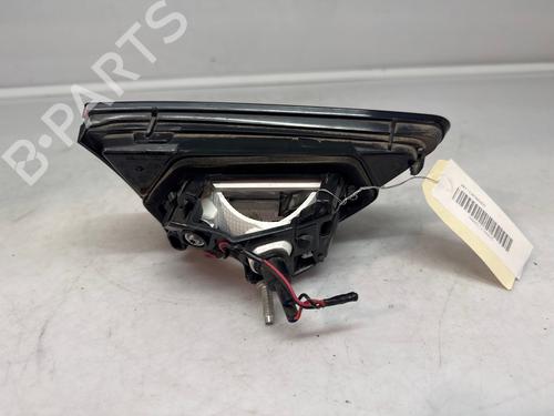 right-tailgate-light-renault-clio-iv-bh_-2012-2013-2014-2015-2016-2017-2018-2019-2020-2021-39082178 main image