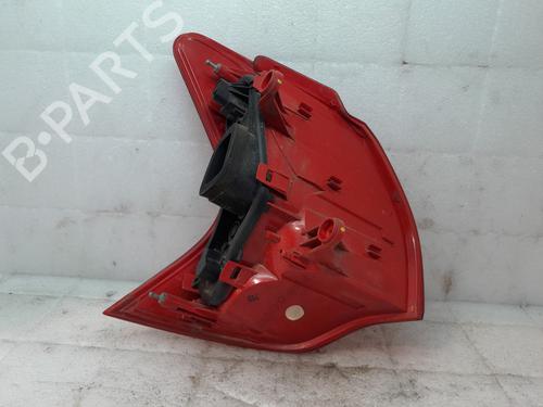 Right taillight PEUGEOT 3008 I MPV (0U_) 1.6 THP | BP27276070C35 
