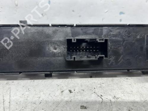 Used Warning switch Warning switch PEUGEOT 3008 I MPV (0U_) 1.6 HDi (112 hp) 20375112 20375112