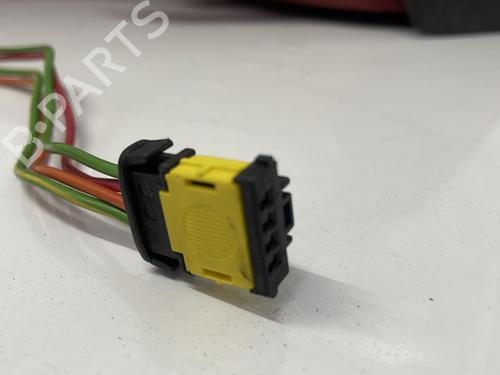 Used Right taillight Right taillight PEUGEOT 607 (9D, 9U) 2.2 HDi (133 hp) 20382977 20382977