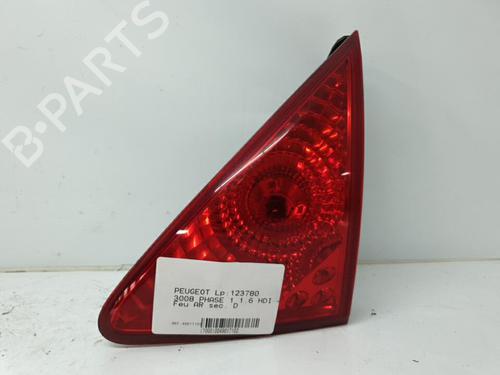 Used Right tailgate light PEUGEOT 3008 I MPV (0U_) 1.6 HDi (112 hp) 20373637