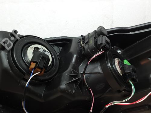 Right headlight TOYOTA AYGO X (_B7_) 1.0 VVT-i (KGB70) | BP29699523C29 