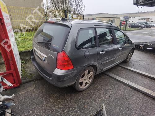 Right mirror PEUGEOT 307 Break (3E) 1.6 HDi 110 | BP20376672C27 