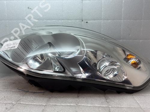 Scheinwerfer links für RENAULT MASTER III Van (FV) 2.3 dCi 165 FWD (FV0P, FV0U, FV11, FV12, FV1E) (163 hp) 33200975