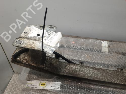Used Front bumper reinforcement Front bumper reinforcement 29941202 29941202