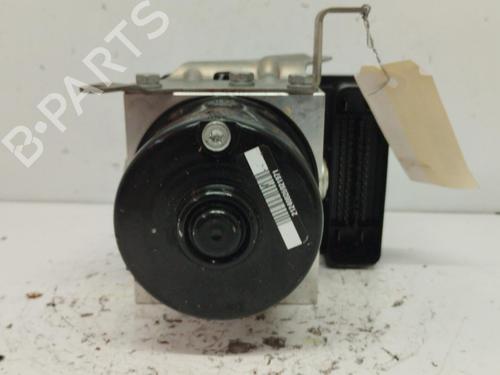 Used ABS pump BMW 1 (E81) 118 d (143 hp) 20378735