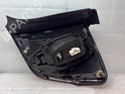 Used Left taillight Left taillight 33317709 33317709