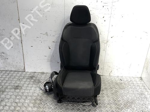 Used Right front seat RENAULT MEGANE IV Hatchback (B9A/M/N_) 1.5 dCi 110 (B9A3) (110 hp) 20383351